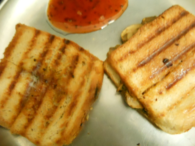 Mushrooms on Toast Recipe – Mushroom Toast Sandwich 