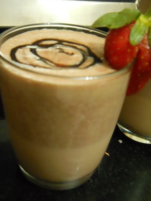 Low Fat Strawberry Smoothie - Chocolate Strawberry Smoothie