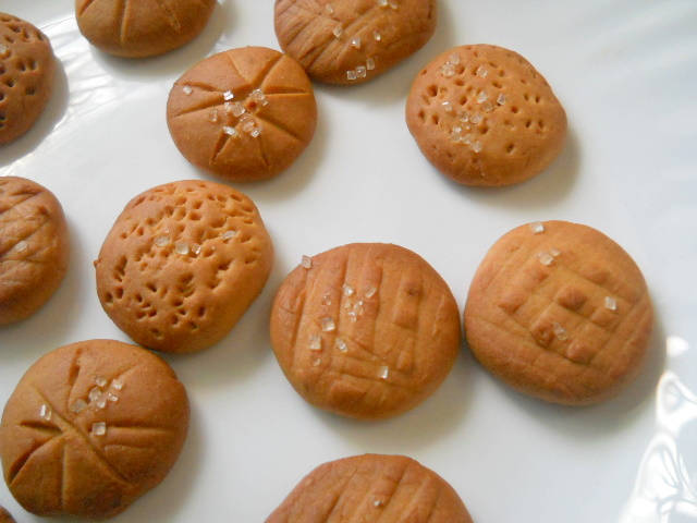 Eggless Ginger Cookies