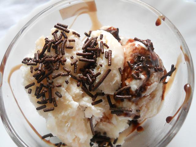 Give me More Litchi Icecream