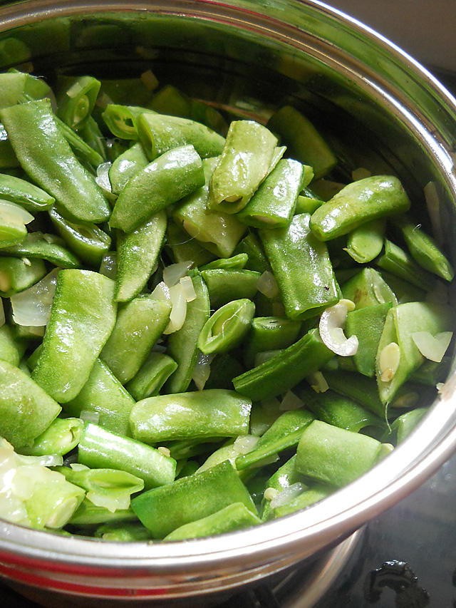 Indian Flat Beans Recipe