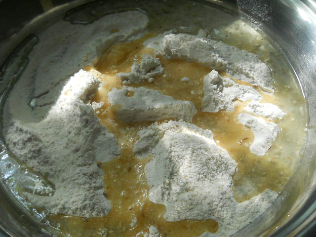 add oil-make instant chakli