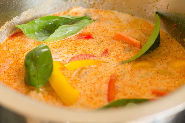 How to make Thai Red Curry Chicken Recipe