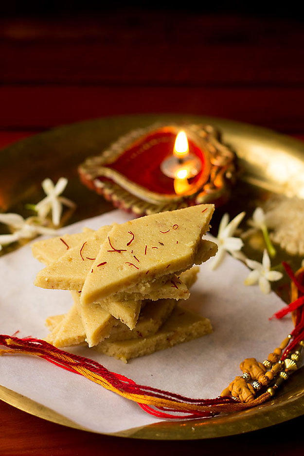 Check the Top 10 raksha bandhan sweet recipes you could make home. Easy Top 10 Raksha Bandhan Sweet Recipes.