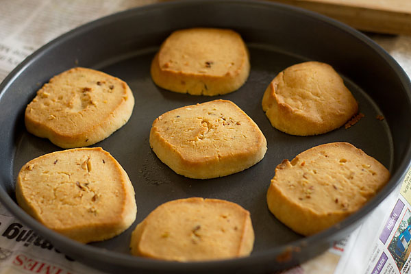 Eggless Pistachio Cookies