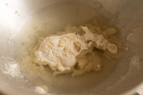 Eggless Coconut Cookies Recipe (1)