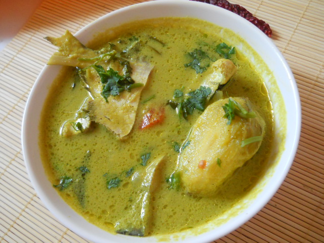 Pomfret Curry Goan Style, How to make Pomfret Curry Goan Style Recipe