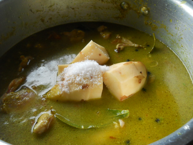 Indian Green Chicken Curry Recipe