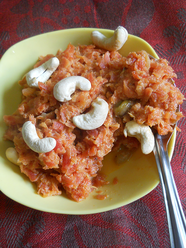 Gajar Ka Halwa, How to make Gajar Ka Halwa recipe | Carrot Halwa