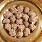 Ragi Wheat Ladoo Recipe, How to make Ragi Ladoo Recipe- Diwali Sweets