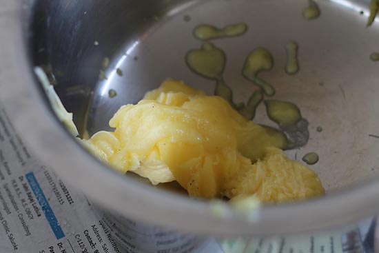 Eggless Vanilla Sponge Cake Recipe 