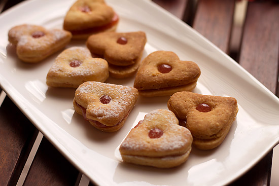Eggless Jam Filled Cookies Recipe 