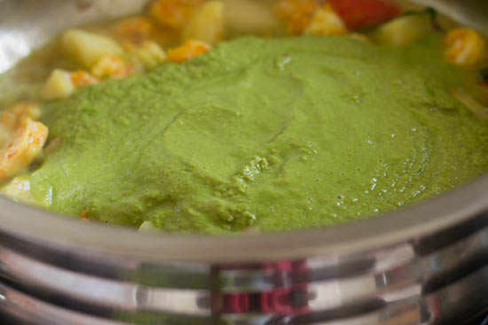 Green Prawn Curry recipe