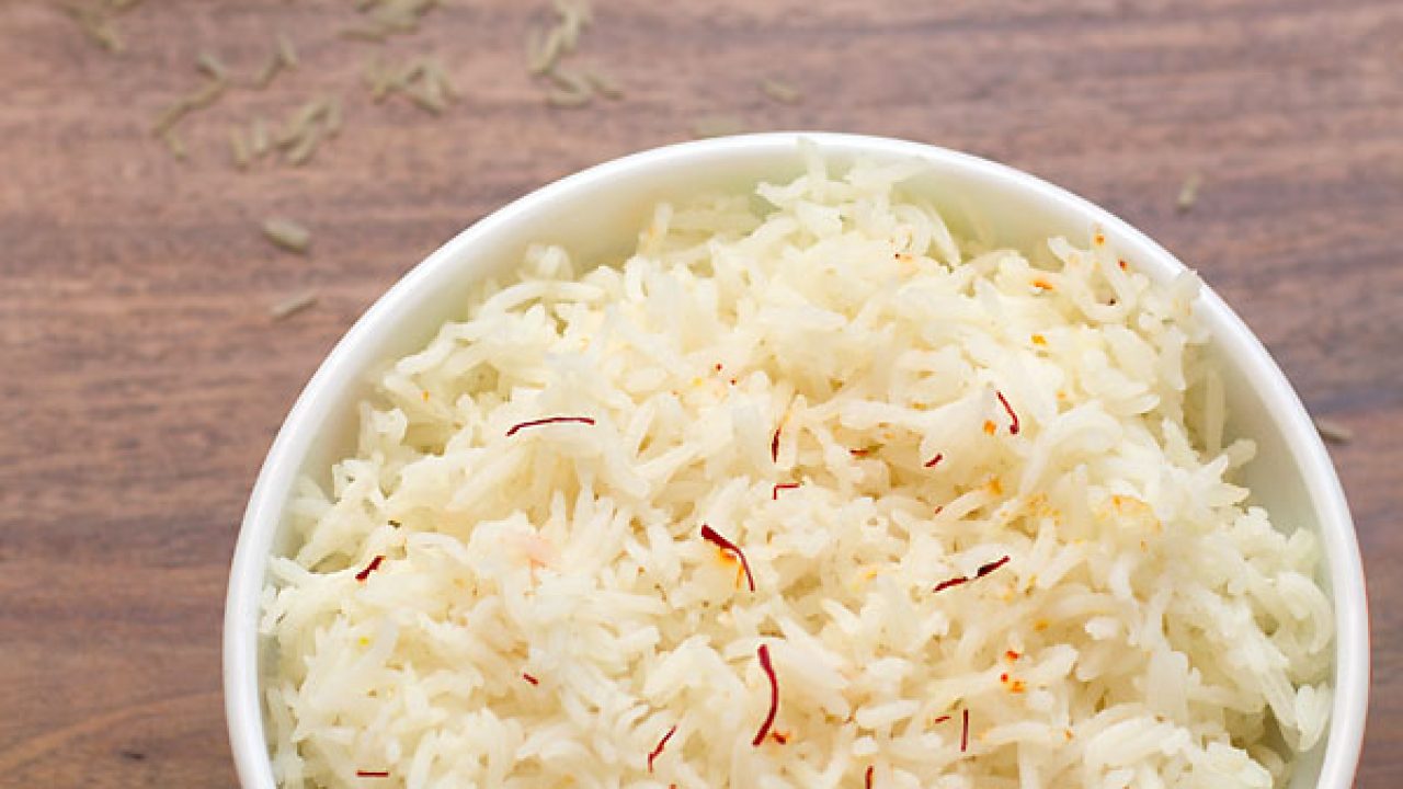 https://www.flavorsofmumbai.com/wp-content/uploads/2015/11/How-to-cook-rice-on-gas-stove-13-1280x720.jpg